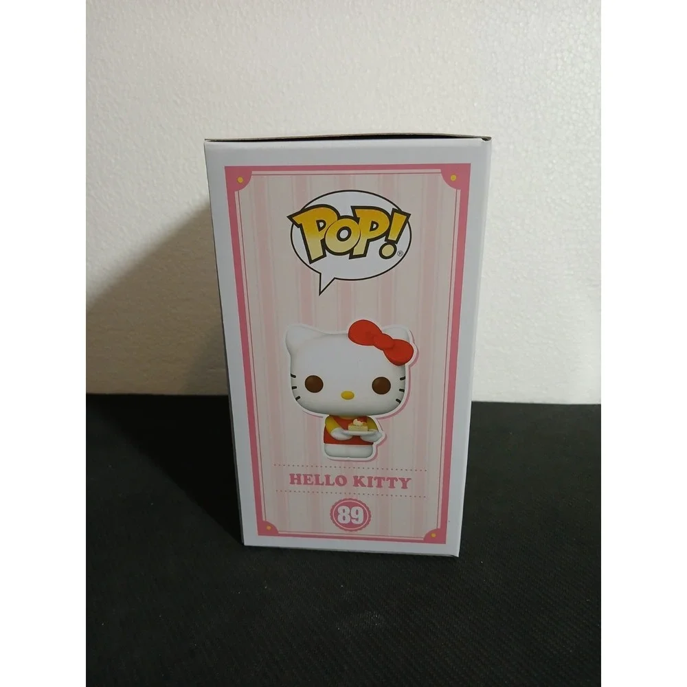 Funko Pop! Sanrio: Hello Kitty and Friends - Hello Kitty Figure